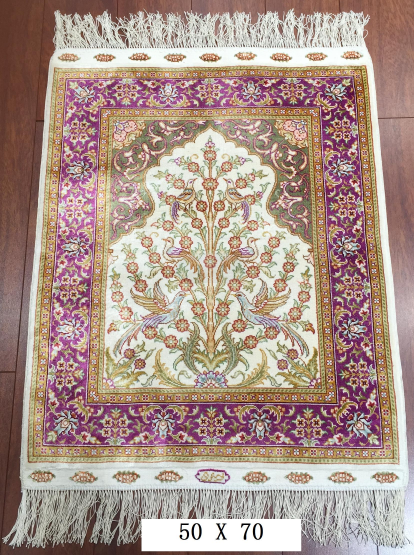 手工绢丝地毯 1.7*2.2  TXJ-1424白