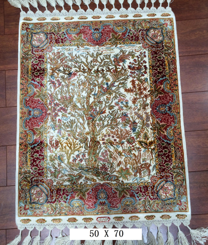 手工绢丝地毯 1.6*2.2 TXD-1056白底红边